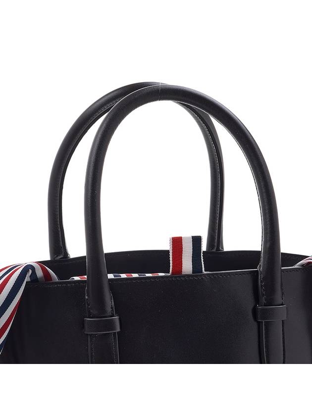 Box Calfskin Leather Bucket Bag Brown - THOM BROWNE - BALAAN 9