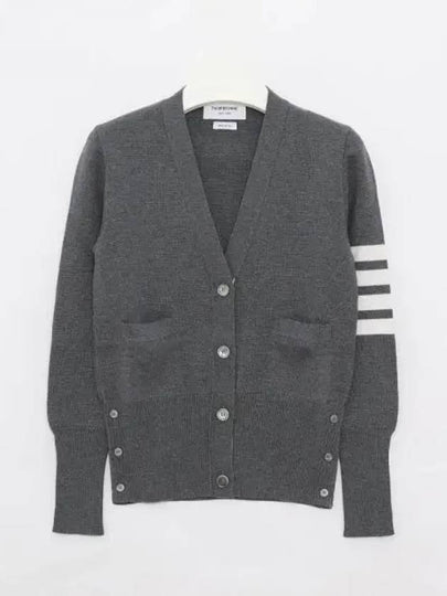 Milano Stitch 4 Bar Classic V Neck Fine Merino Wool Cardigan Medium Grey - THOM BROWNE - BALAAN 2