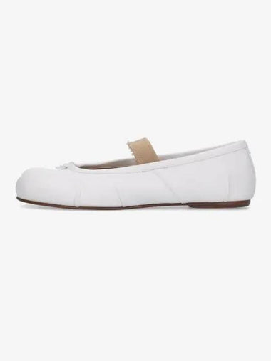 Tabi Ballerina Elastic Band Flat Shoes Ivory Nude S39WZ0104P6853HA333 - MAISON MARGIELA - BALAAN 1