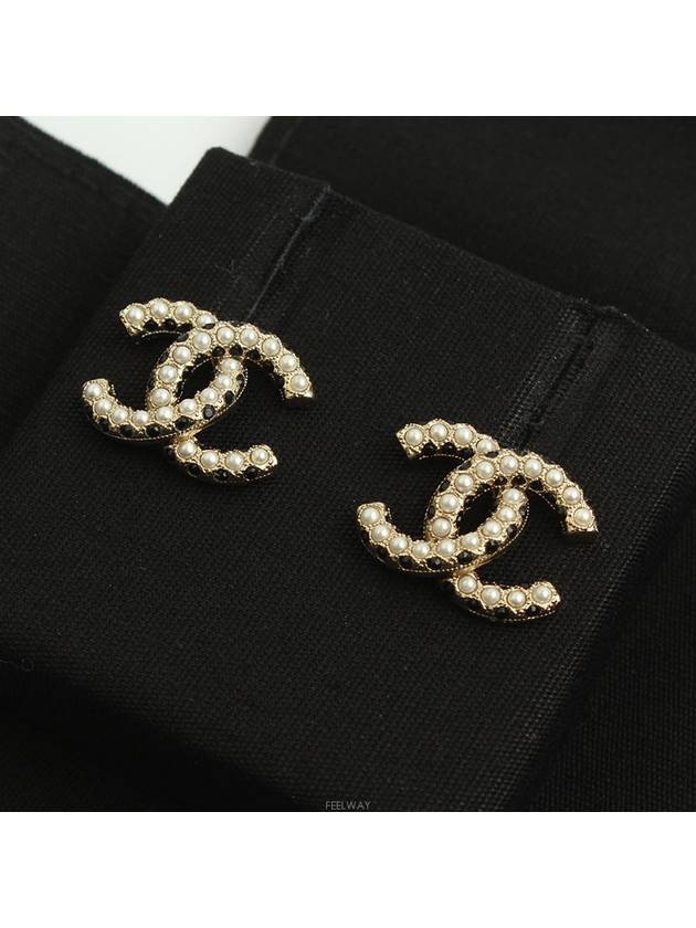 women earrings - CHANEL - BALAAN 4