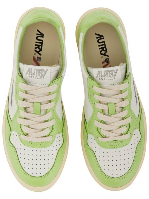 Women's Medalist Bi-Color Low-Top Sneakers Green - AUTRY - BALAAN 6