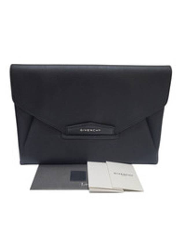 Women s BB05227012 001 Antigona MD Envelope Clutch Bag - GIVENCHY - BALAAN 10