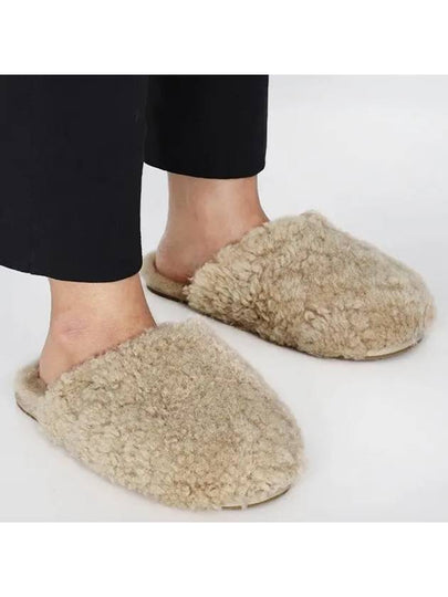 Maxi Curly Fur Slippers Sand - UGG - BALAAN 2