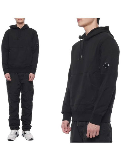 Lens Wappen Pocket Hoodie Black - CP COMPANY - BALAAN 2