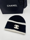 CC Logo Cashmere Beanie Black AAA564 - CHANEL - BALAAN 1