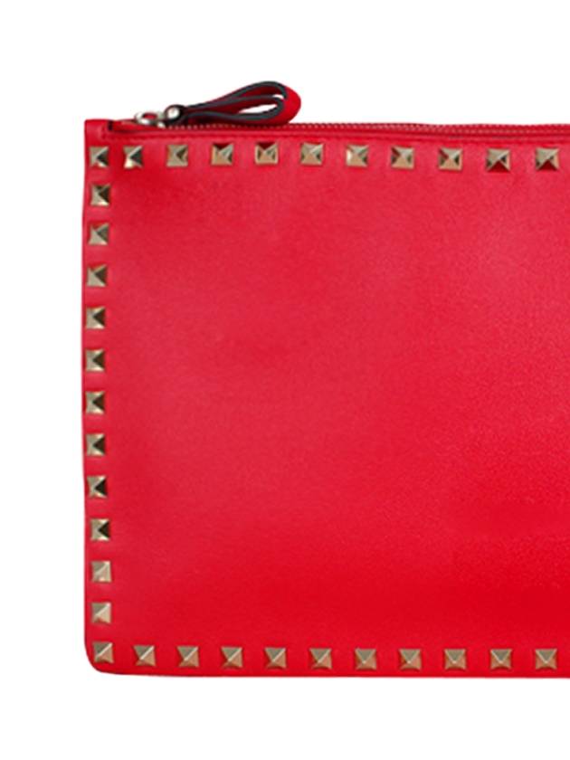 Rockstud Zipper Clutch Bag Red - VALENTINO - BALAAN 6