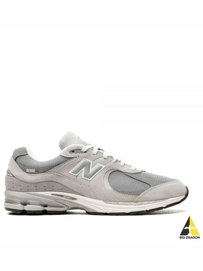 2002R Gore-Tex Concrete Low Top Sneakers Grey - NEW BALANCE - BALAAN 2