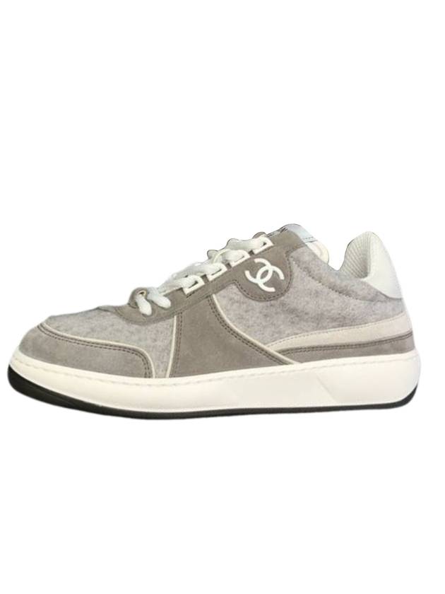 CC logo suede calfskin low top sneakers gray - CHANEL - BALAAN 1