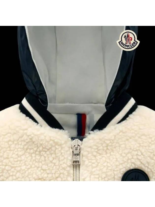 Baby down padding black MUNIS 1A56820 68950 999 - MONCLER - BALAAN 5