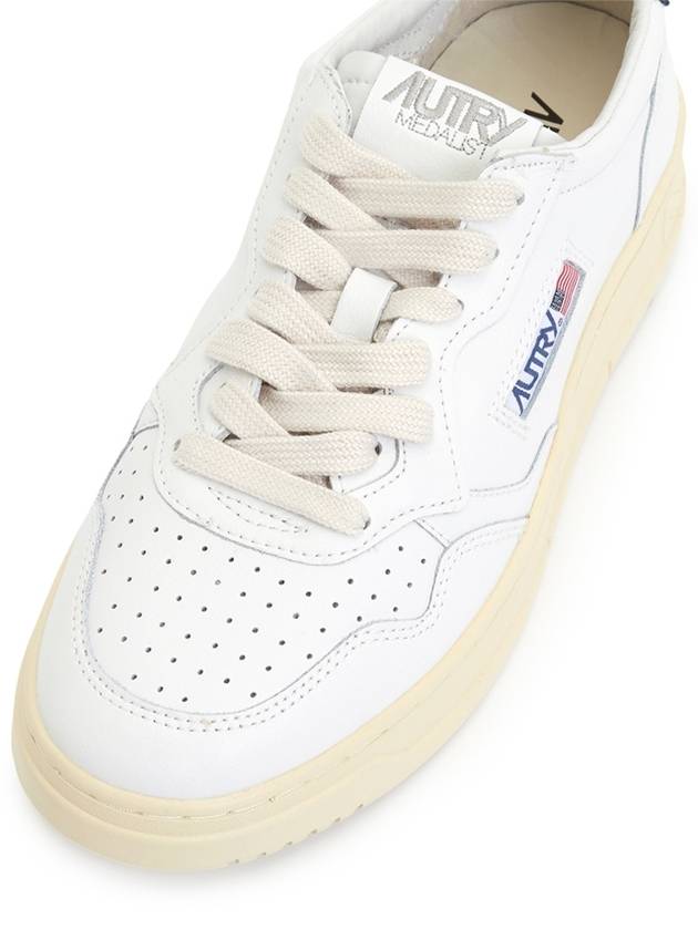 Medalist Black Tab Low Top Sneakers White - AUTRY - BALAAN 8