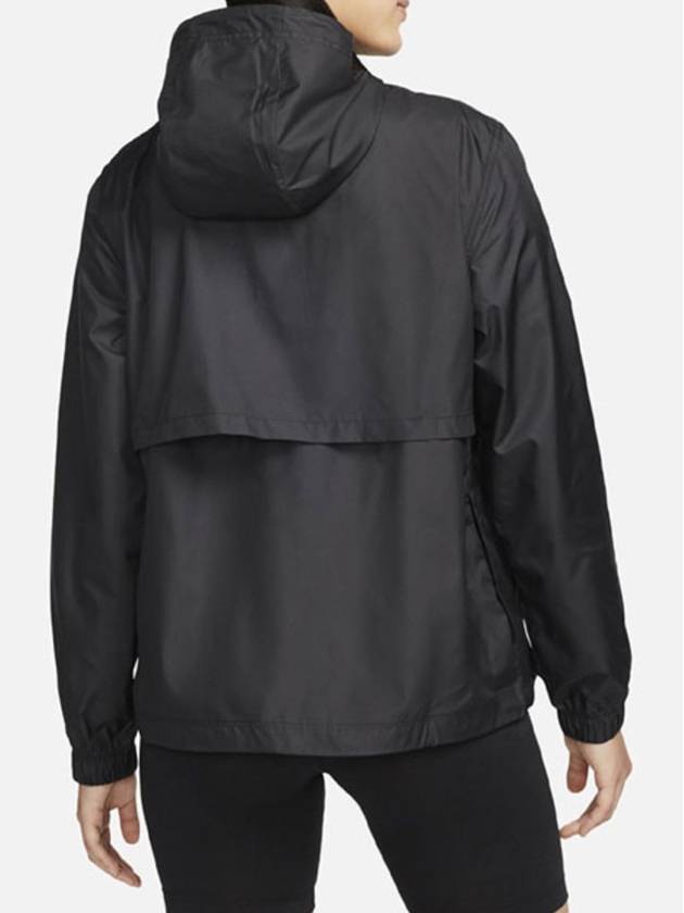 Women's Essential Repel Woven Windbreaker Black - NIKE - BALAAN 3