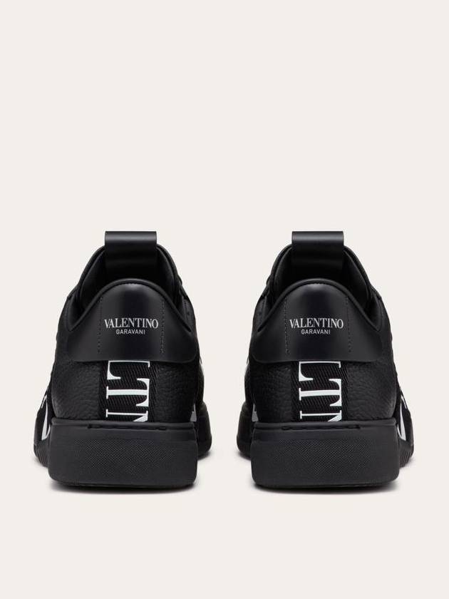 Valentino Garavani Sneakers Black - VALENTINO - BALAAN 3