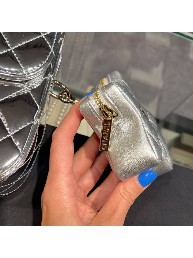 Backpack Metallic Star Bag Silver Flap - CHANEL - BALAAN 4