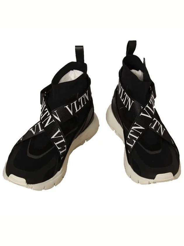 Logo Heroes Socks High Top Sneakers Black - VALENTINO - BALAAN 3