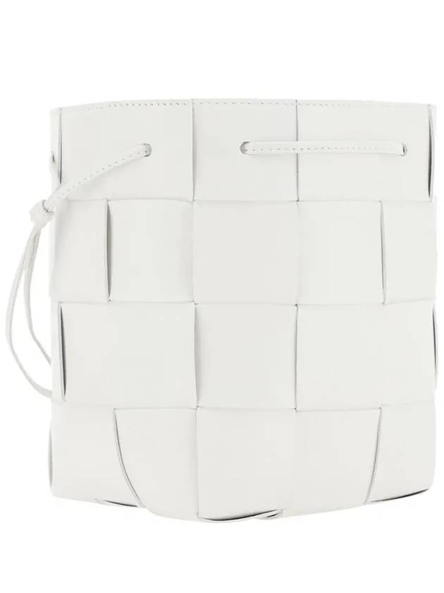 Intrecciato Cassette Small Bucket Bag White - BOTTEGA VENETA - BALAAN 5