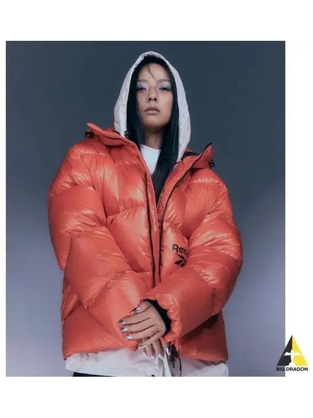 Hyori Lee wearing pump down jacket orange - REEBOK - BALAAN 1