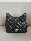 Hobo Handbag Shiny Crumpled Calfskin Gold Black - CHANEL - BALAAN 2