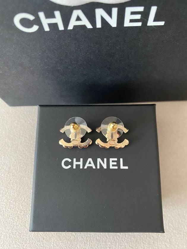 CC logo earring darling ribbons white champagne gold earrings ABE184 - CHANEL - BALAAN 9