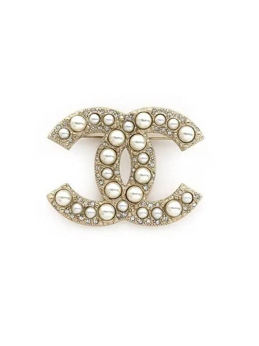 Classic CC Logo Pearl Crystal Brooch Gold - CHANEL - BALAAN 1