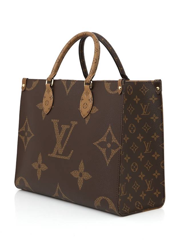 On the Go MM Monogram Reverse Tote Bag M45321 - LOUIS VUITTON - BALAAN 2