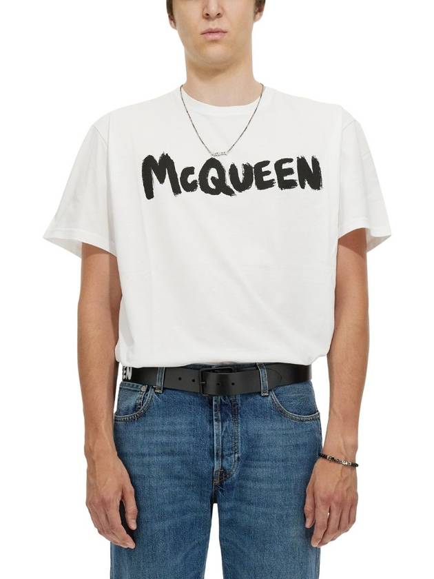 Men's Graffiti Logo Short Sleeve T-Shirt White - ALEXANDER MCQUEEN - BALAAN 4