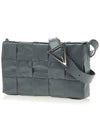 Intrecciato Triangle Buckle Cassette Cross Bag Thunder - BOTTEGA VENETA - BALAAN 3