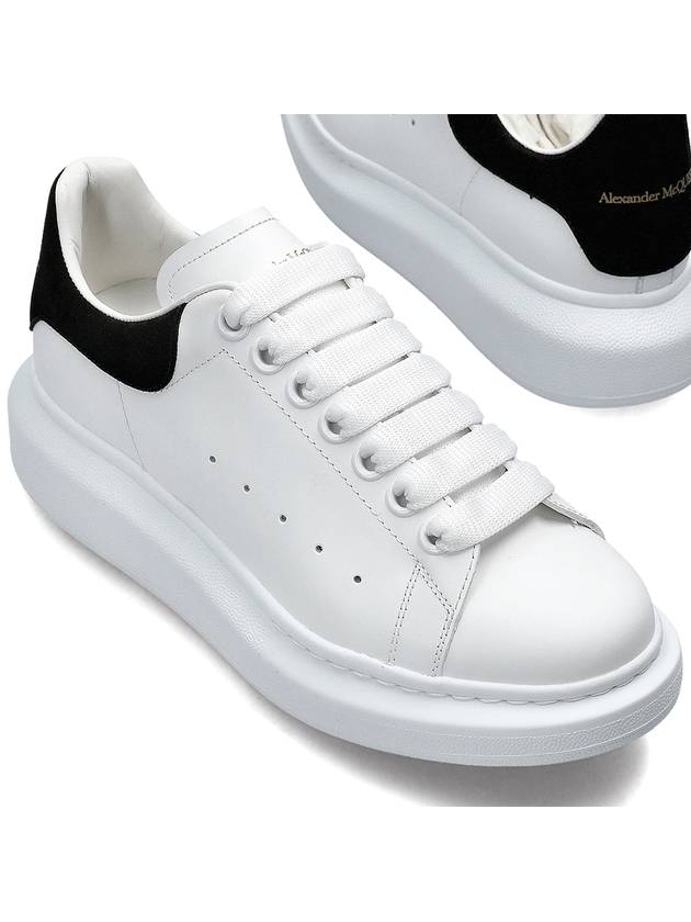 Oversized Low Top Sneakers White - ALEXANDER MCQUEEN - BALAAN 2