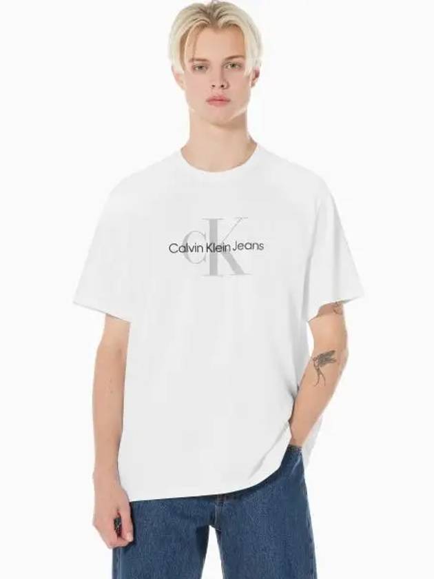 JEANS Men s White Regular Fit Hero Monogram Logo Short Sleeve T Shirt 40EM289 YAA - CALVIN KLEIN - BALAAN 1