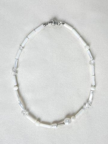 Mother Of Pearl Crystal Necklace - RUBATI - BALAAN 1