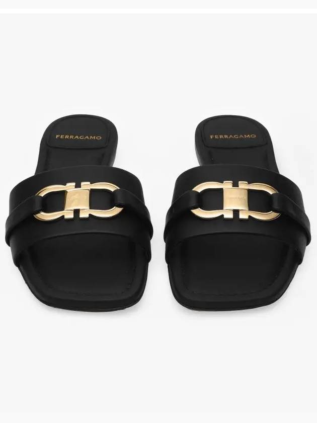 Gancini Ornament Flat Slide Black - SALVATORE FERRAGAMO - BALAAN 4