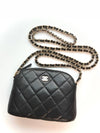 Classic Crossbag On Chain Grained Calfskin & Silver Black - CHANEL - BALAAN 6