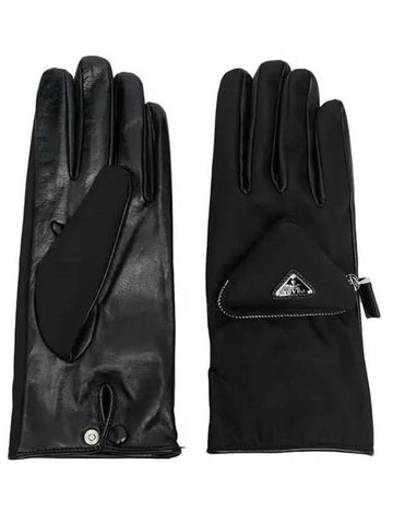 Triangular Pouch Re-Nylon Nappa Gloves Black - PRADA - BALAAN 1