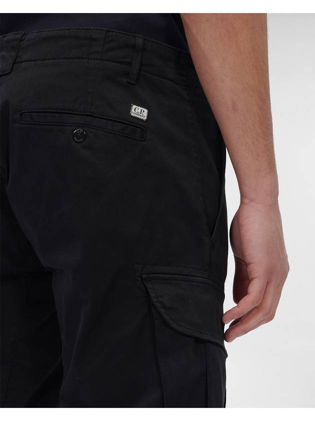 Lens Wappen Stretch Satin Cargo Shorts Black - CP COMPANY - BALAAN 7