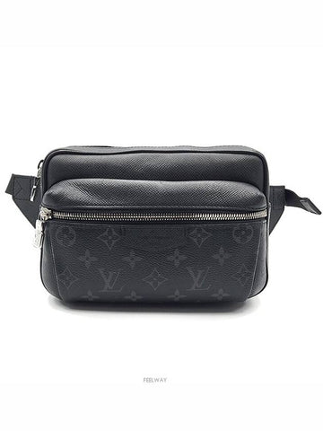 Eclipse Outdoor Bumbag L800869 - LOUIS VUITTON - BALAAN 1