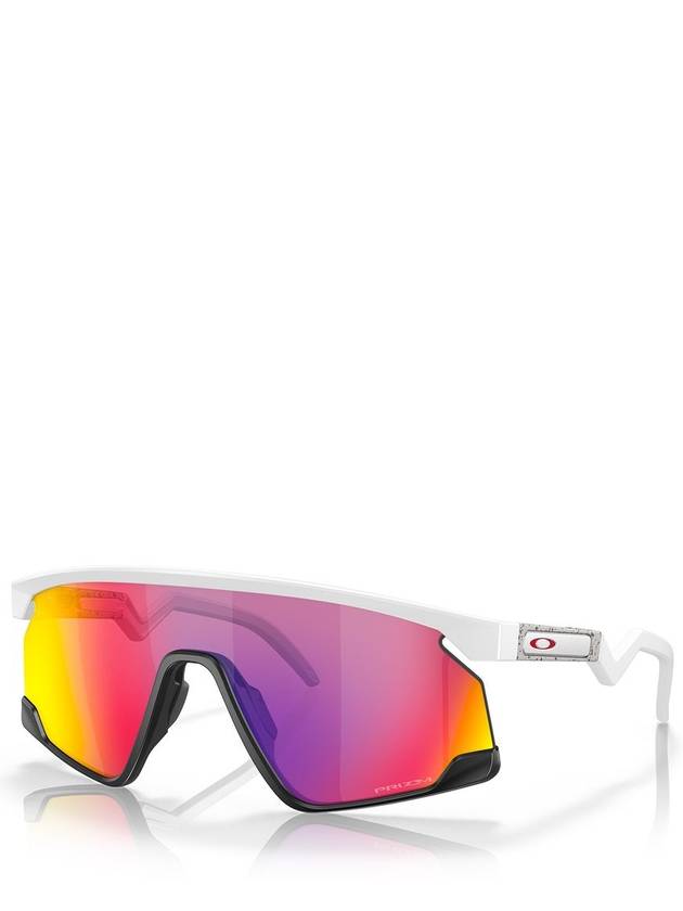 Oakley OO9280 Matte White - OAKLEY - BALAAN 2