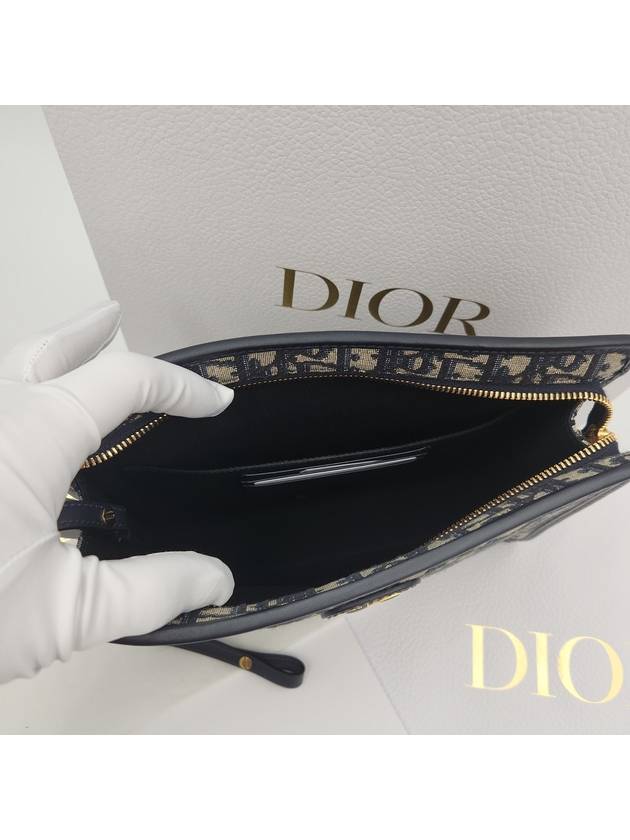 30 Montaigne Pouch Blue  Oblique Jacquard - DIOR - BALAAN 7