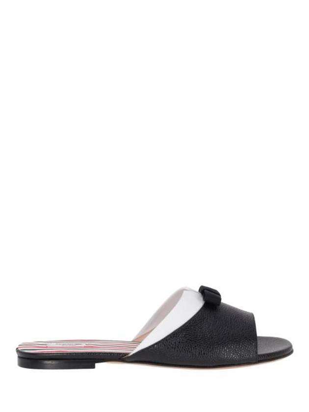 Bow Pebble Grain Leather Slippers Black - THOM BROWNE - BALAAN 2