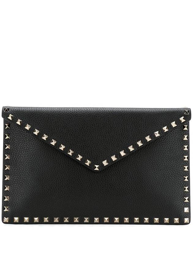 Rockstud Envelope Clutch Bag Black - VALENTINO - BALAAN 4