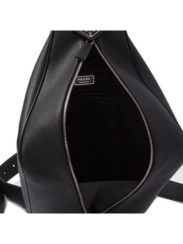 Triangle Logo Leather Backpack Black - PRADA - BALAAN 6