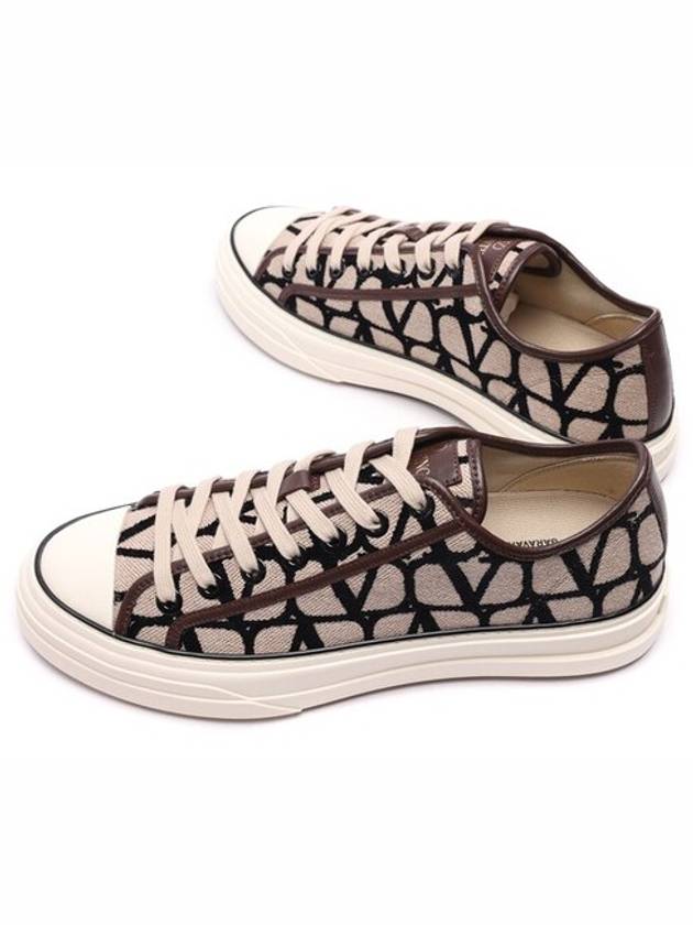 Iconographe Low Top Sneakers Beige - VALENTINO - BALAAN 3