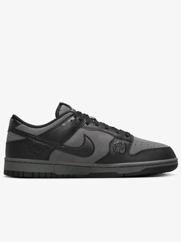 Dunk Low Top Sneakers Black - NIKE - BALAAN 4