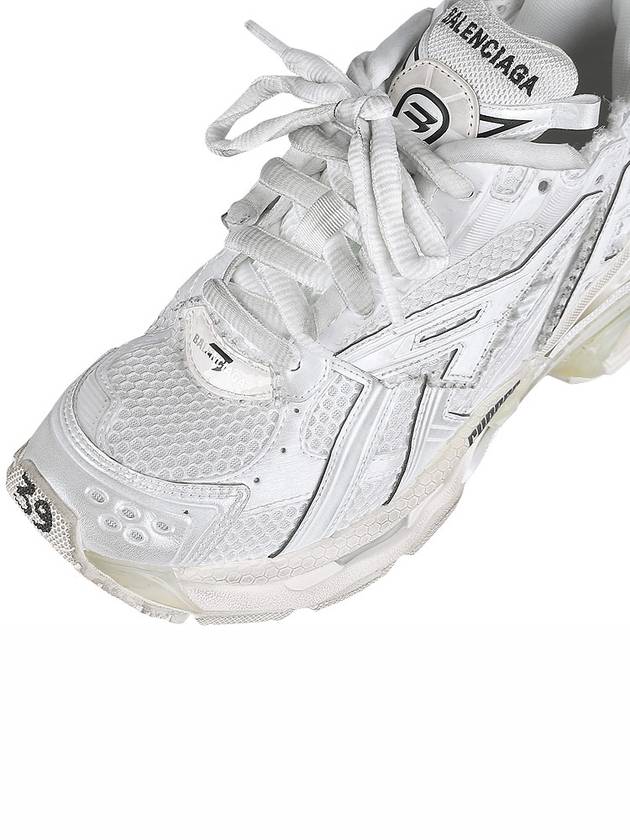 Runner Low Top Sneakers White - BALENCIAGA - BALAAN 8