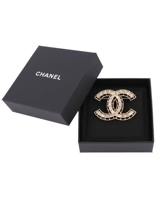 CC logo crystal brooch ABD185 B16634 NY075 - CHANEL - BALAAN 2