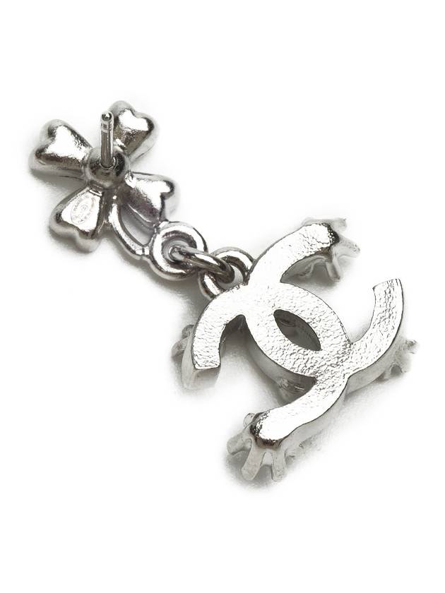 CC logo snowflake drop earrings silver - CHANEL - BALAAN 4