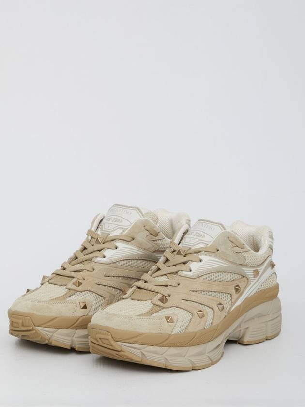 Chunky Low Top Sneakers Beige - VALENTINO - BALAAN 3