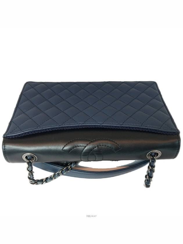 women cross bag - CHANEL - BALAAN 4