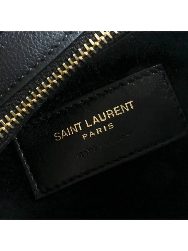 Grained Leather Boucle Bucket Bag Black - SAINT LAURENT - BALAAN 8