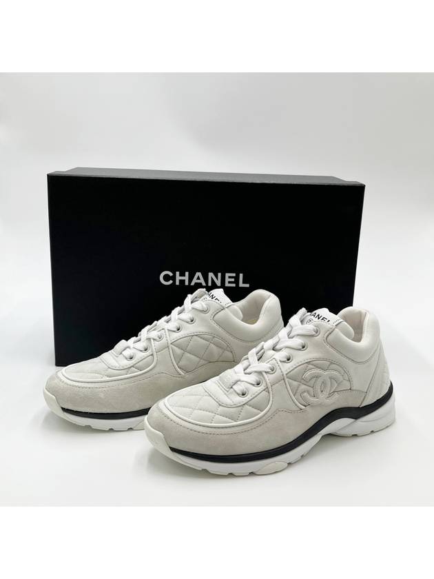 CC Logo Fabric Suede Low-Top Sneakers Light Grey - CHANEL - BALAAN 2