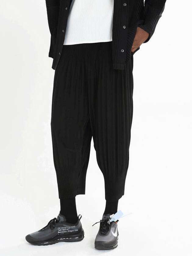 Pleated 9/4 Baggy Pants Black - MONPLISSE - BALAAN 2