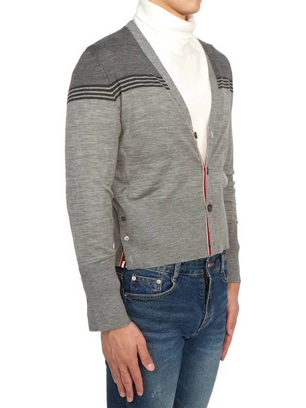 Jacquard Merino Jersey V-Neck Yoke Cardigan Light Grey - THOM BROWNE - BALAAN 5